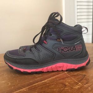 Hoka OneOne Women’s Hiking Boots